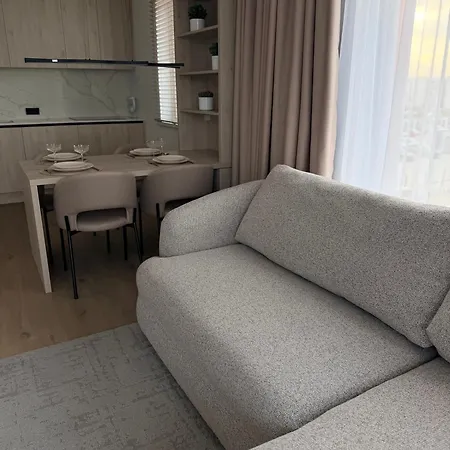 New With Private Parking , 10 Min Drive To & Self Check-in * Klaipėda
